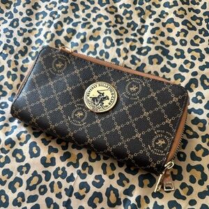 Black / Gold Patterned Wallet